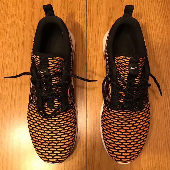 SOLD Nike Roshe NM Flynit orange volt. 11 - Picture 3 of 8